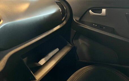 KIA Sportage III, 2013 год, 1 035 000 рублей, 19 фотография