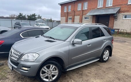 Mercedes-Benz M-Класс, 2011 год, 1 670 000 рублей, 3 фотография