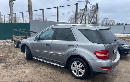 Mercedes-Benz M-Класс, 2011 год, 1 670 000 рублей, 4 фотография