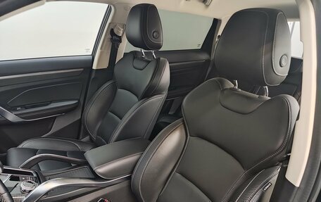 Geely Atlas, 2023 год, 2 397 000 рублей, 16 фотография