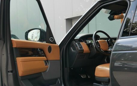 Land Rover Range Rover IV рестайлинг, 2021 год, 10 500 000 рублей, 7 фотография