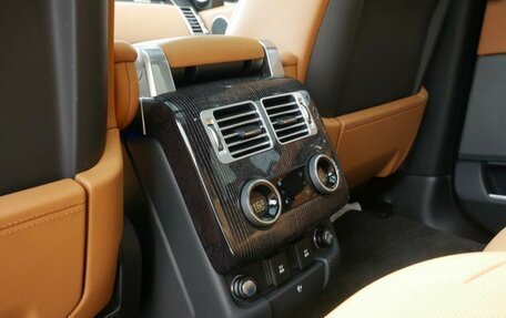 Land Rover Range Rover IV рестайлинг, 2021 год, 10 500 000 рублей, 31 фотография