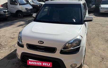 KIA Soul I рестайлинг, 2012 год, 910 000 рублей, 2 фотография