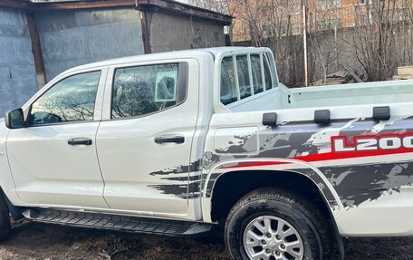 Mitsubishi L200, 2025 год, 5 900 000 рублей, 8 фотография