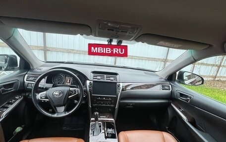 Toyota Camry, 2016 год, 2 050 000 рублей, 10 фотография