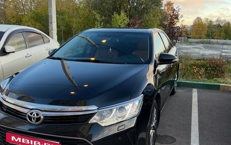 Toyota Camry, 2016 год, 2 050 000 рублей, 4 фотография