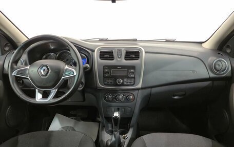 Renault Logan II, 2018 год, 790 000 рублей, 10 фотография
