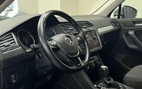 Volkswagen Tiguan II, 2020 год, 2 997 000 рублей, 11 фотография