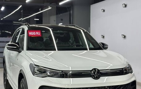 Volkswagen Tiguan, 2025 год, 4 533 444 рублей, 2 фотография