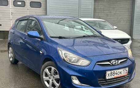 Hyundai Solaris II рестайлинг, 2011 год, 849 000 рублей, 1 фотография