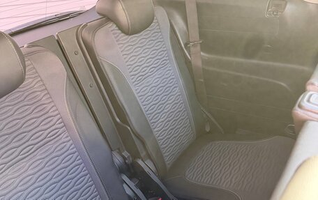 Opel Zafira C рестайлинг, 2013 год, 840 000 рублей, 3 фотография