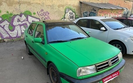 Volkswagen Vento, 1996 год, 125 000 рублей, 3 фотография