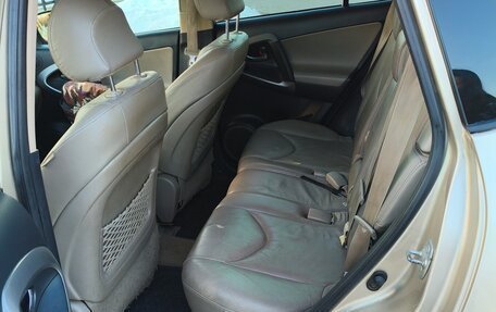 Toyota RAV4, 2005 год, 750 000 рублей, 17 фотография