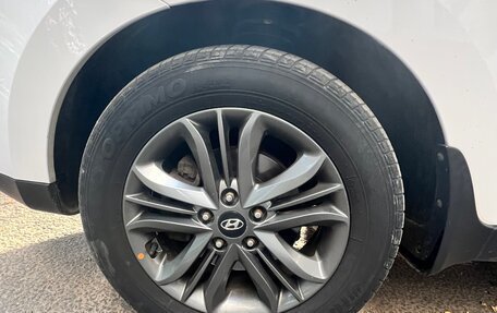 Hyundai ix35 I рестайлинг, 2014 год, 1 470 000 рублей, 4 фотография