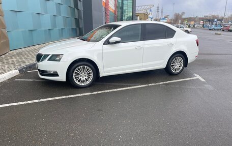 Skoda Octavia, 2017 год, 1 630 000 рублей, 5 фотография