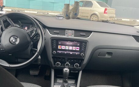 Skoda Octavia, 2017 год, 1 630 000 рублей, 8 фотография