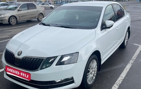 Skoda Octavia, 2017 год, 1 630 000 рублей, 2 фотография
