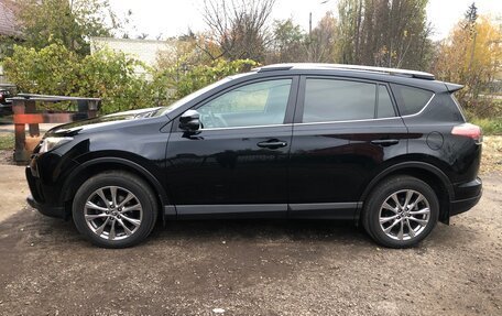 Toyota RAV4, 2018 год, 2 550 000 рублей, 4 фотография