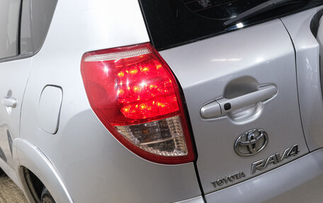 Toyota RAV4, 2007 год, 1 049 000 рублей, 8 фотография