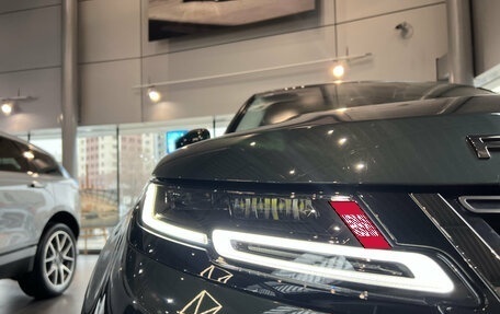 Land Rover Range Rover Evoque II, 2025 год, 6 399 000 рублей, 21 фотография