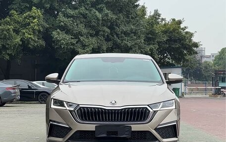 Skoda Octavia IV, 2022 год, 2 130 000 рублей, 2 фотография