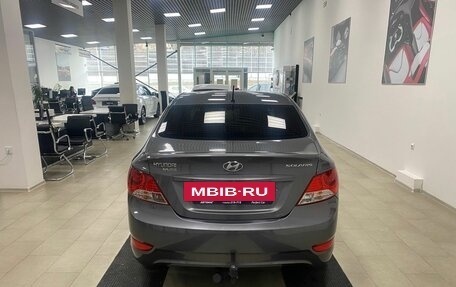 Hyundai Solaris II рестайлинг, 2013 год, 826 000 рублей, 6 фотография