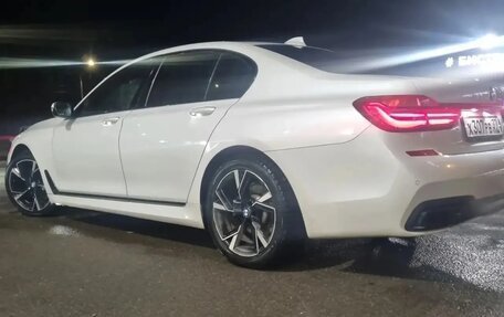 BMW 7 серия, 2018 год, 2 870 000 рублей, 4 фотография