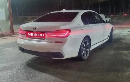 BMW 7 серия, 2018 год, 2 870 000 рублей, 3 фотография