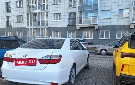 Toyota Camry, 2017 год, 1 500 000 рублей, 9 фотография