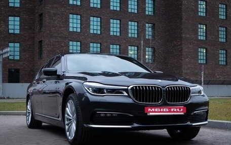 BMW 7 серия, 2018 год, 5 490 000 рублей, 2 фотография