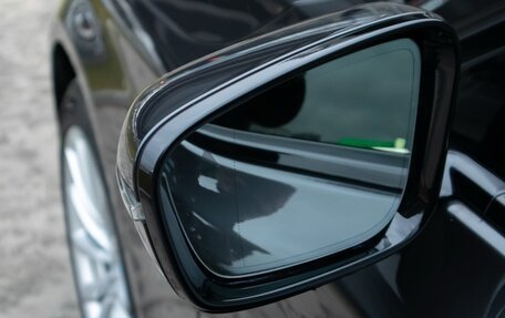 BMW 7 серия, 2018 год, 5 490 000 рублей, 18 фотография