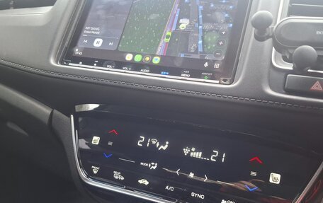 Honda Vezel, 2018 год, 2 100 000 рублей, 4 фотография