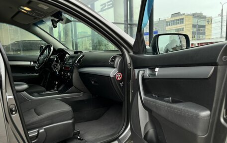 KIA Sorento II рестайлинг, 2013 год, 1 740 000 рублей, 26 фотография