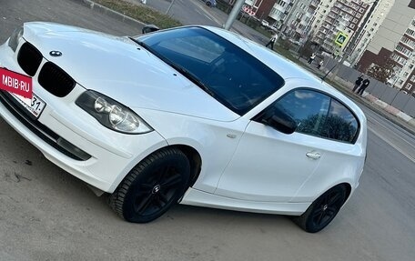 BMW 1 серия, 2010 год, 580 000 рублей, 5 фотография
