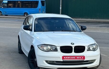 BMW 1 серия, 2010 год, 580 000 рублей, 6 фотография
