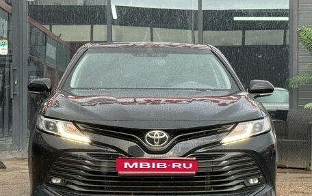 Toyota Camry, 2020 год, 2 399 000 рублей, 4 фотография