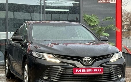 Toyota Camry, 2020 год, 2 399 000 рублей, 3 фотография