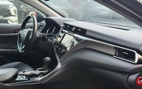 Toyota Camry, 2020 год, 2 399 000 рублей, 33 фотография