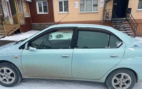 Toyota Prius IV XW50, 2002 год, 400 000 рублей, 3 фотография