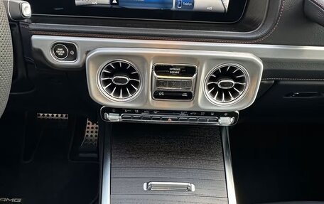 Mercedes-Benz G-Класс W463 рестайлинг _iii, 2024 год, 17 890 000 рублей, 15 фотография