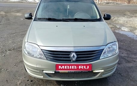 Renault Logan I, 2014 год, 600 000 рублей, 2 фотография