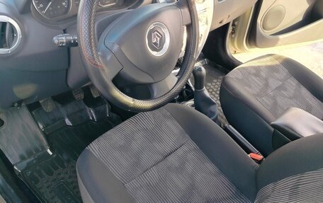 Renault Logan I, 2014 год, 600 000 рублей, 10 фотография