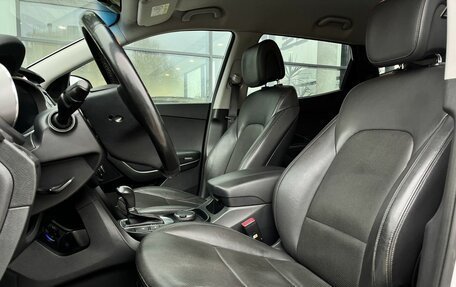 Hyundai Santa Fe III рестайлинг, 2017 год, 2 540 000 рублей, 17 фотография