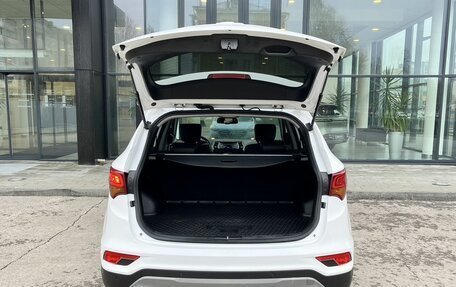 Hyundai Santa Fe III рестайлинг, 2017 год, 2 540 000 рублей, 29 фотография