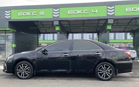 Toyota Camry, 2018 год, 2 490 000 рублей, 3 фотография