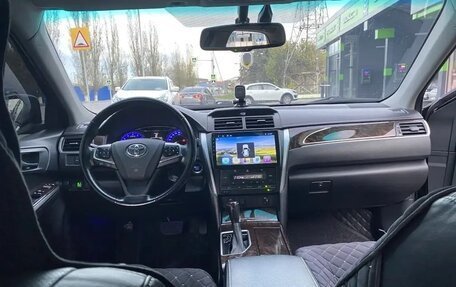 Toyota Camry, 2018 год, 2 490 000 рублей, 13 фотография