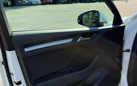 Audi A3, 2018 год, 2 140 000 рублей, 32 фотография