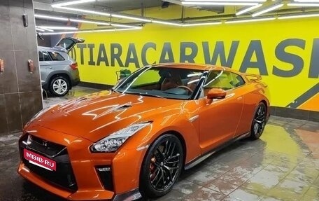 Nissan GT-R, 2016 год, 14 000 000 рублей, 3 фотография
