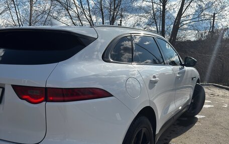 Jaguar F-Pace, 2018 год, 3 990 000 рублей, 6 фотография