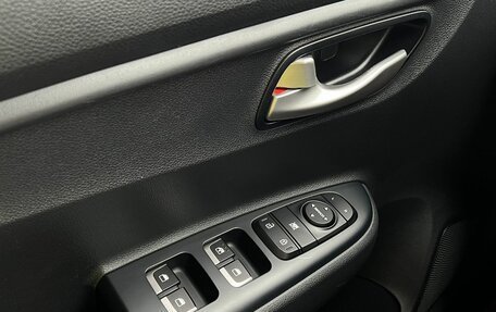 KIA Rio IV, 2020 год, 1 690 000 рублей, 5 фотография